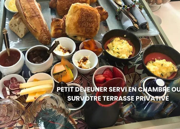 Bed & Breakfast Les Tchanquees 4*